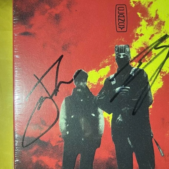 Twenty One Pilots Clancy CD Signed Autographed 21 Pilots - Picture 2 of 4
